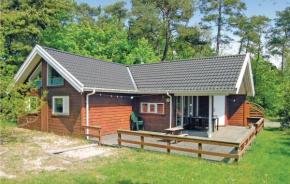 Cozy Home In Nexø With Sauna in Snogebæk